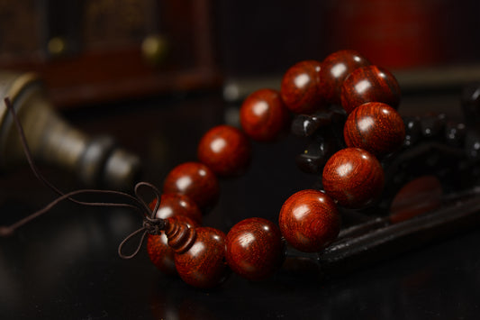 The religious beliefs and effects of red sandalwood