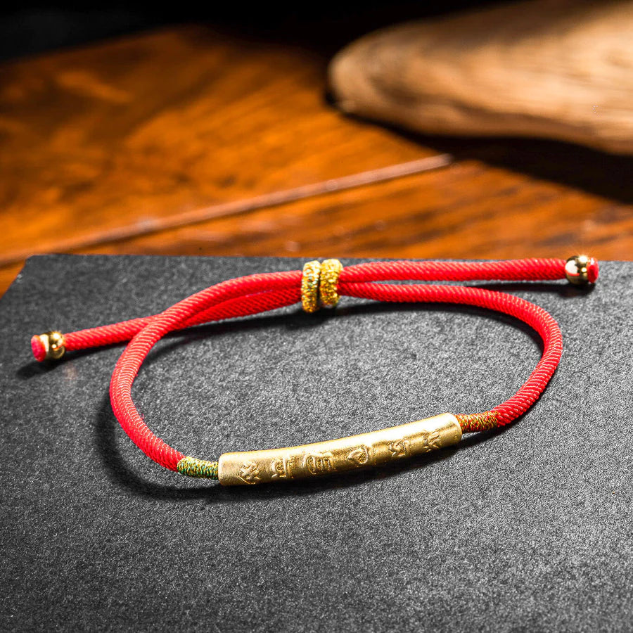 Red String-Swallowing Gold to Lucky Zodiac Signs